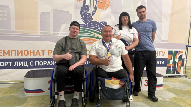 232 кг — вес победы: тамбовский пауэрлифтер Константин Мацнев стал чемпионом России в Москве.
