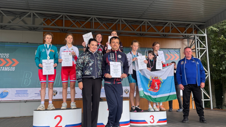 Командный дух на шоссе: в Тамбове завершился второй день Чемпионата России по велоспорту-шоссе среди спортсменов ЛИН.